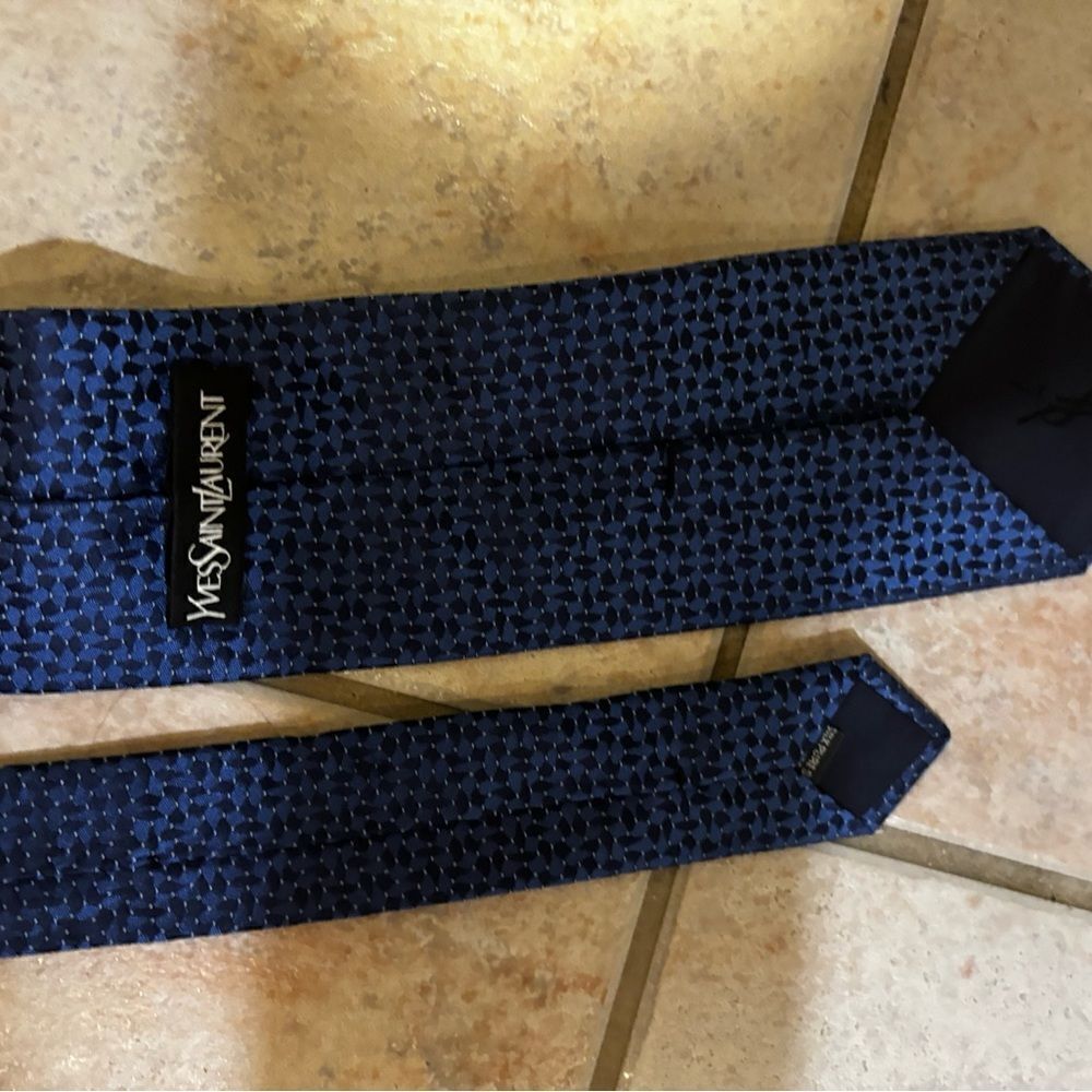 Yves saint Laurent Tie classic dress suit neck wear logo accessories necktie ysl